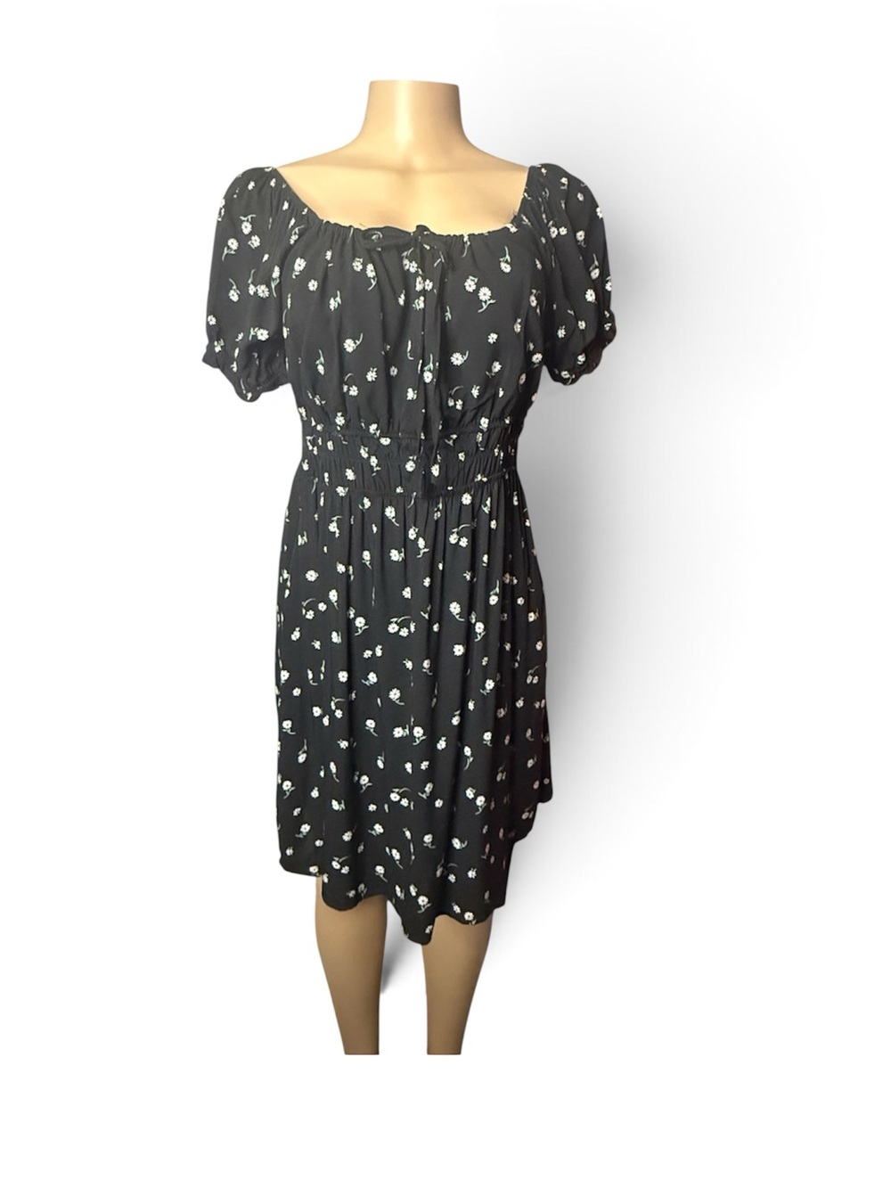 Passport women's black floral dress, size XL, with an elastic waist.